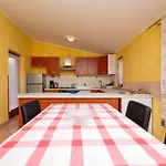 Апартаменты 2 Bedroom Gorgeous In *